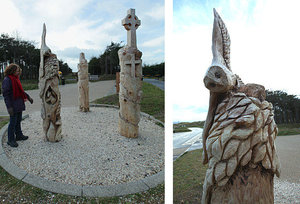 totems at Llanddwyn beach